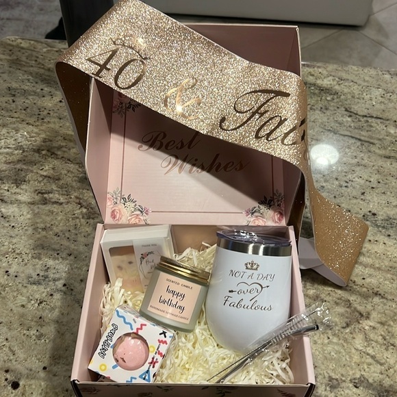 Accessories - NEW Fabulous & 40 Happy Birthday Box in Pink